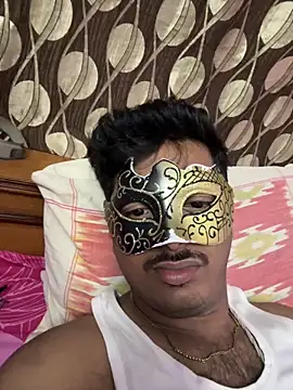 VVcouple online show from September 30, 2025, 10:04 pm