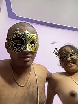 VVcouple online show from November 23, 2025, 6:19 pm