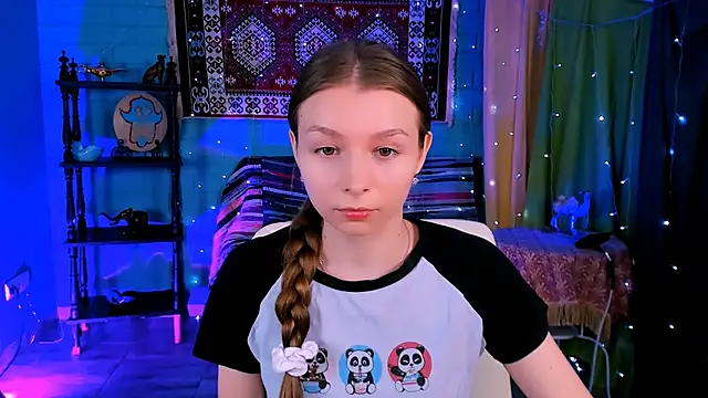 JulieDaniel online show from March 2, 2026, 7:26 am