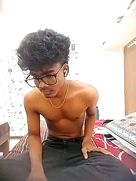 Rahulisagoodguy online show from October 4, 2025, 4:21 am