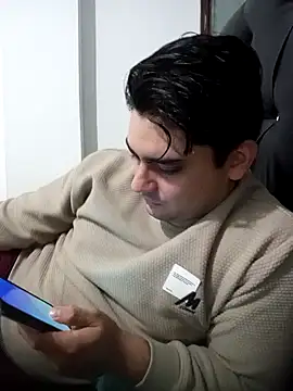 Snapshot of fromero27 chatting on January 11, 2026, 3:33 am fromero27 online show from January 11, 2026, 3:33 am