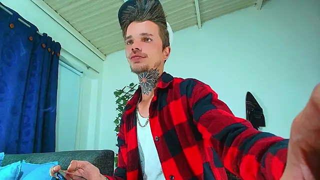 Gold Loyal77 online show from September 18, 2025, 4:58 am