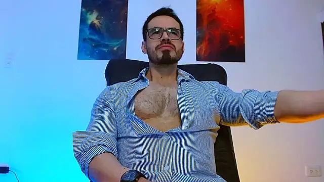 Axel Lover online show from October 24, 2025, 12:19 am