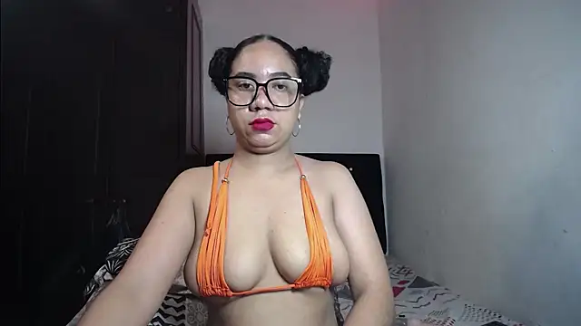 Kristynsmith online show from September 13, 2025, 10:31 pm