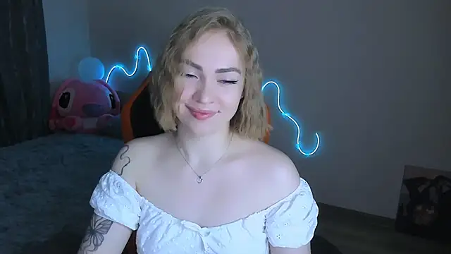 LaraKrein lk online show from March 6, 2026, 6:15 pm