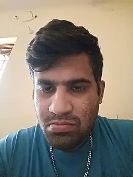 nareshrddd5 online show from January 7, 2026, 7:11 am