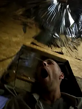 husi6969 online show from September 23, 2025, 2:14 am