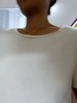 Mama Eva 1 online show from October 13, 2025, 10:32 pm