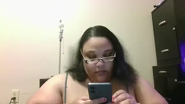 Snapshot of SexyBBW10790 chatting on September 16, 2025, 11:11 am SexyBBW10790 online show from September 16, 2025, 11:11 am