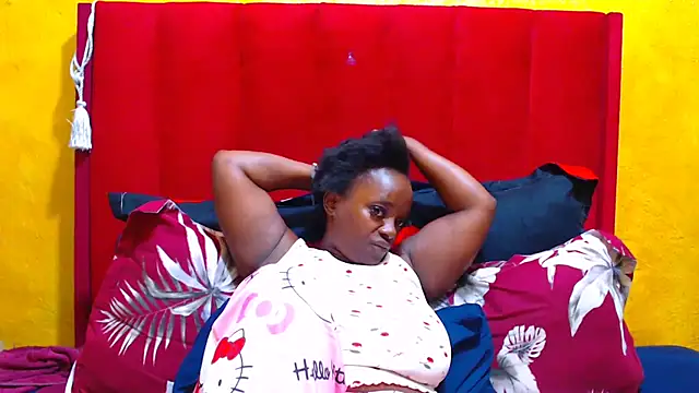 Candycrush2555 online show from November 1, 2025, 5:48 pm