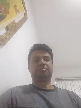 Snapshot of Crocante_Hot chatting on November 25, 2025, 12:27 pm Crocante Hot online show from November 25, 2025, 12:27 pm