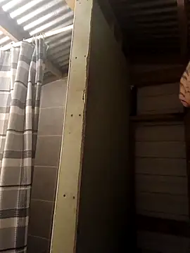 ShawnandDani7074 online show from February 27, 2026, 7:03 pm