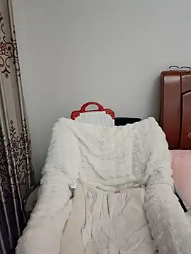 Snapshot of lingling1314 chatting on October 17, 2025, 1:14 pm lingling1314 online show from October 17, 2025, 1:14 pm