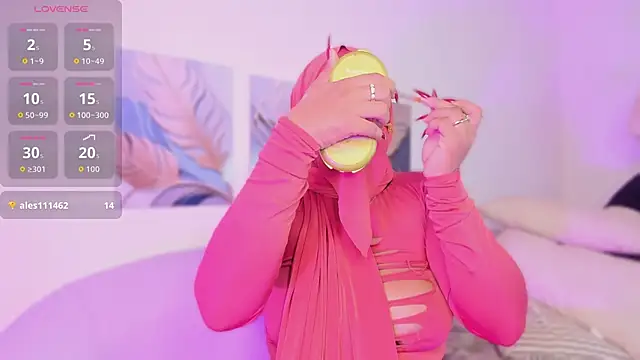 yasmin elite online show from February 13, 2026, 10:44 am