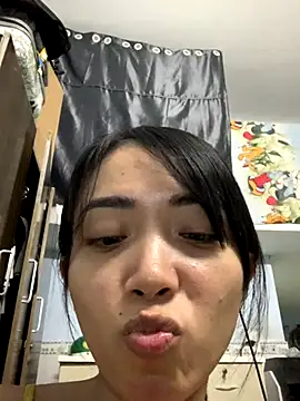 Minee1202 online show from November 13, 2025, 7:51 am