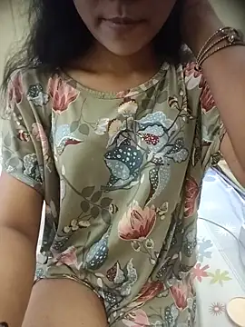 Snapshot of Snaya-baby chatting on May 15, 2026, 7:59 am Snaya-baby online show from May 15, 2026, 7:59 am