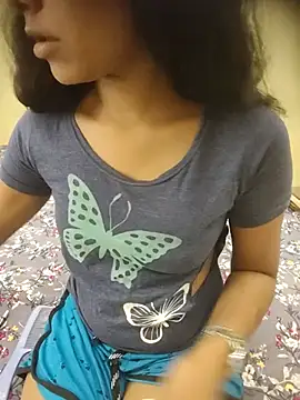 Snapshot of Snaya-baby chatting on June 5, 2026, 6:52 am Snaya-baby online show from June 5, 2026, 6:52 am
