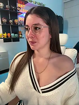 Sharon 07 online show from April 14, 2026, 11:44 pm