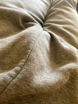 MuzzyFacing online show from April 13, 2026, 11:48 am