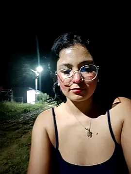 Lily-o online show from December 14, 2025, 1:11 am