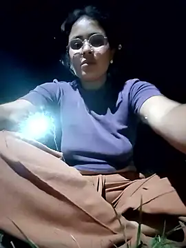 Lily-o online show from January 15, 2026, 2:05 am