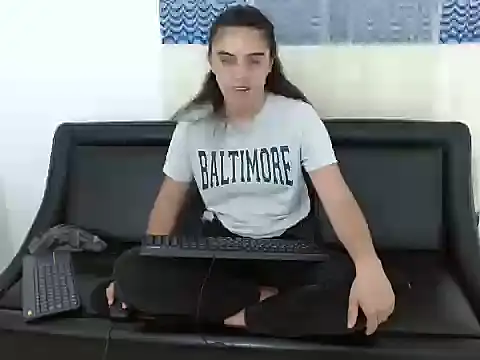 Arieeel 09 online show from September 18, 2025, 11:51 pm