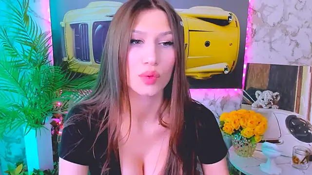 Mollyinyourmind online show from October 8, 2025, 10:35 am