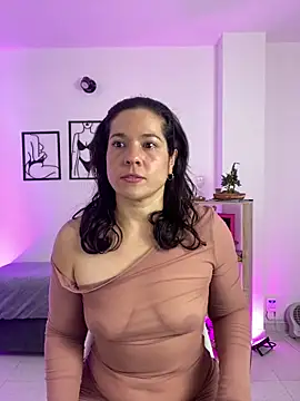 Snapshot of leiablack chatting on February 3, 2026, 12:21 pm leiablack online show from February 3, 2026, 12:21 pm