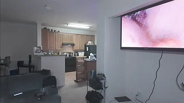Triggerhappycj100 online show from June 3, 2026, 2:55 pm