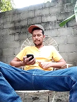  andytop online show from December 3, 2025, 12:36 pm