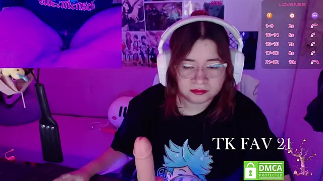 Snapshot of Pink_girl0n chatting on April 24, 2026, 2:25 am Pink girl0n online show from April 24, 2026, 2:25 am