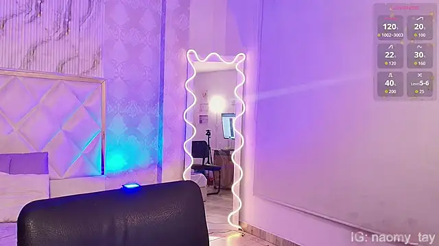 Naomy tay1 online show from November 15, 2025, 3:37 am