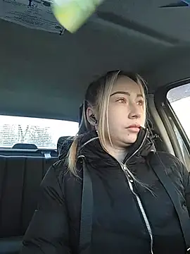 Reina Cummings online show from February 3, 2026, 6:11 am