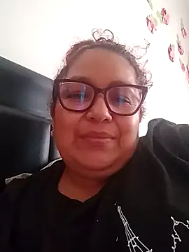 ladytropical1 online show from February 6, 2026, 8:45 pm