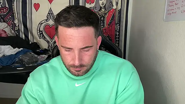 brettmycles28 online show from February 23, 2026, 12:41 am