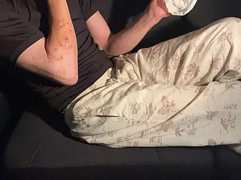 CAMEL1913 online show from September 20, 2025, 5:47 pm