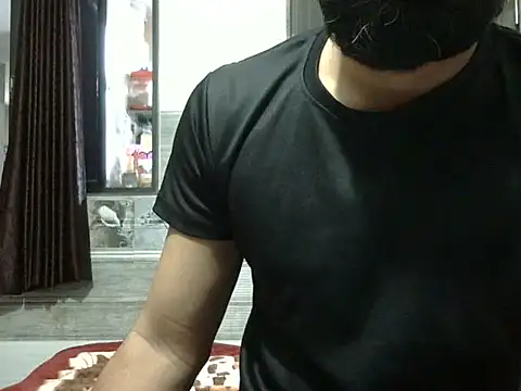 Snapshot of autophile-indian chatting on October 5, 2025, 8:01 am autophile-indian online show from October 5, 2025, 8:01 am