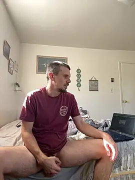 Snapshot of alwayshorny90 chatting on October 6, 2025, 2:47 pm alwayshorny90 online show from October 6, 2025, 2:47 pm