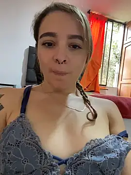 karla-thomsom10 online show from February 24, 2026, 6:06 pm