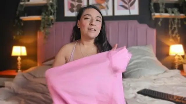 scarlet dh online show from March 14, 2026, 1:12 am