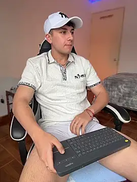 Casper   kyy online show from April 5, 2026, 7:44 pm