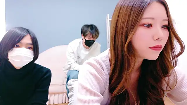 Reto-sama online show from November 14, 2025, 1:32 pm