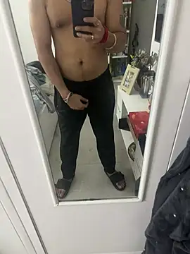 7 INCH MONSTER online show from February 20, 2026, 8:16 am