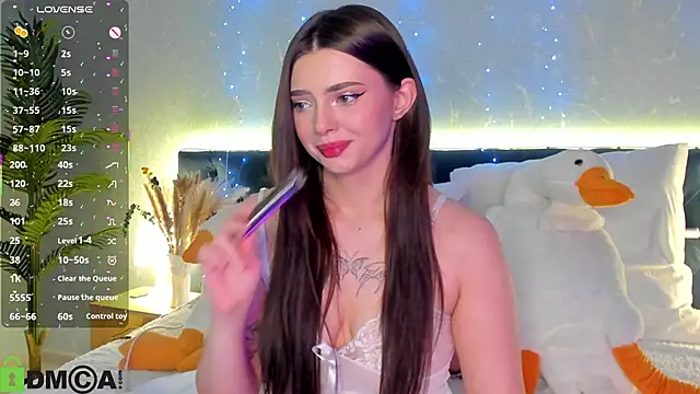  xna  online show from December 3, 2025, 12:51 am