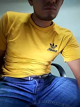 Bosssweet22cm online show from November 13, 2025, 1:10 pm