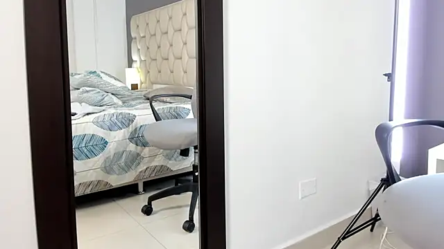 Snapshot of LexxyBunny_ chatting on September 14, 2025, 11:37 pm LexxyBunny online show from September 14, 2025, 11:37 pm