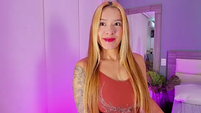 Snapshot of LexxyBunny_ chatting on November 7, 2025, 11:32 am LexxyBunny online show from November 7, 2025, 11:32 am