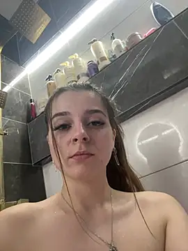 LilyIrons online show from March 11, 2026, 6:14 pm