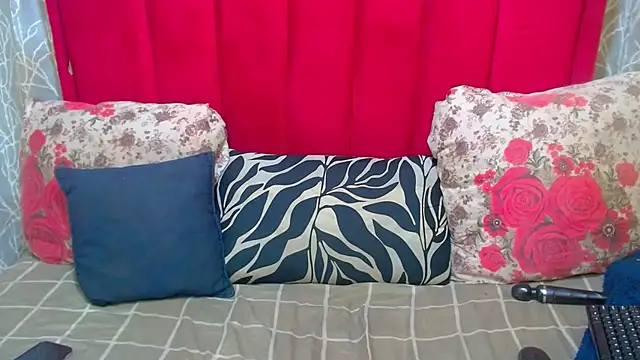 SultryCocoBabe online show from April 13, 2026, 9:31 pm