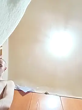 alexpo27 online show from February 17, 2026, 4:42 am